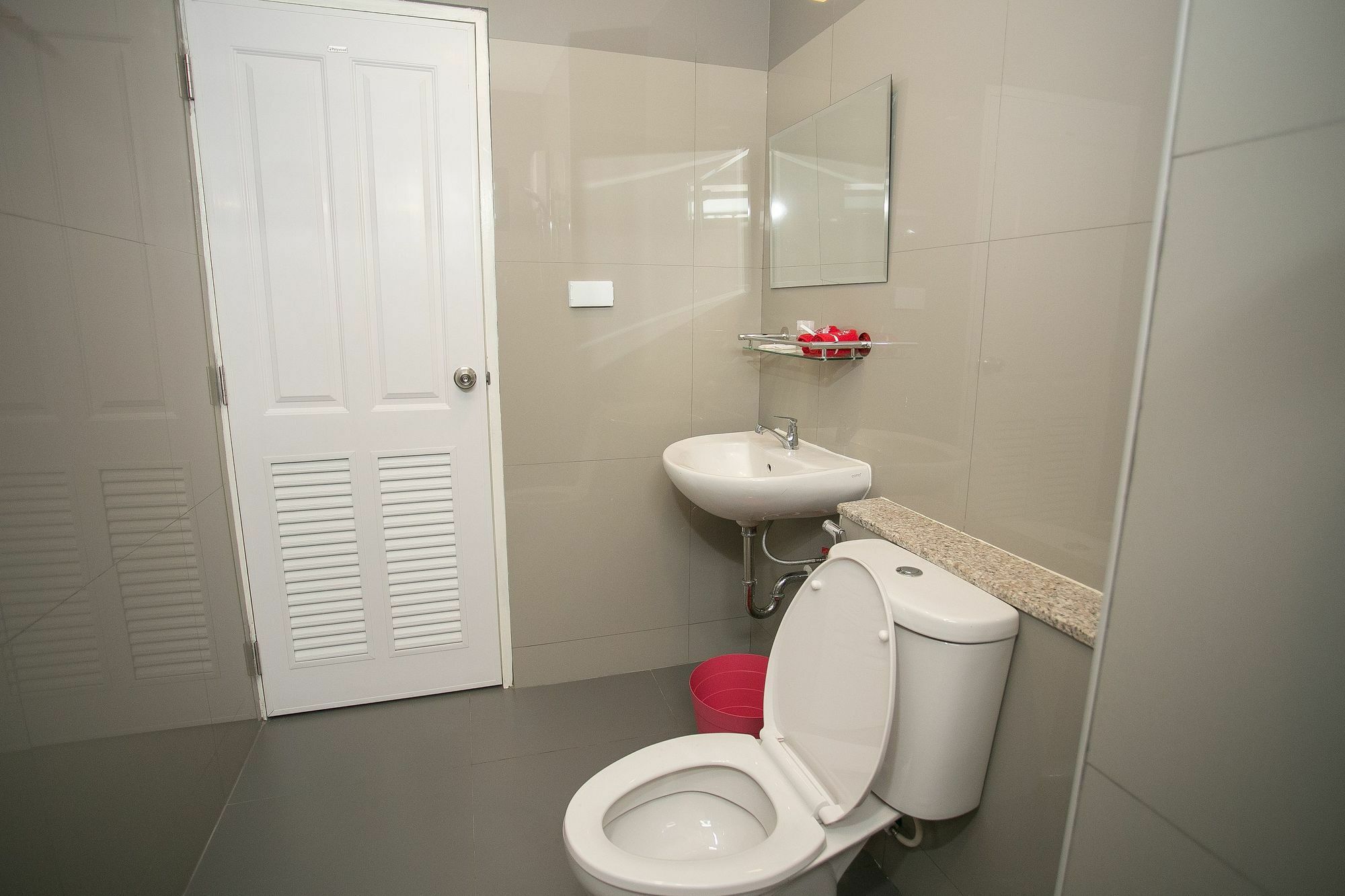 Oyo 127 D-Well Residence Hotel Бангкок Екстер'єр фото