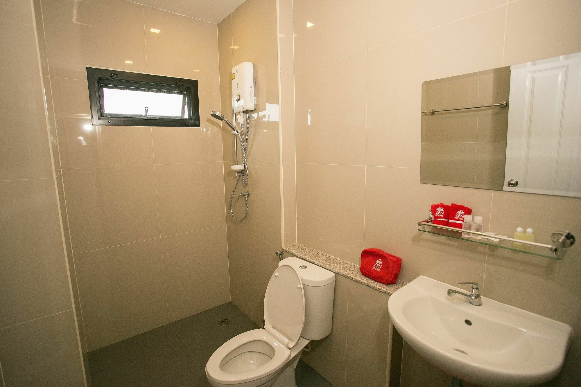 Oyo 127 D-Well Residence Hotel Бангкок Екстер'єр фото